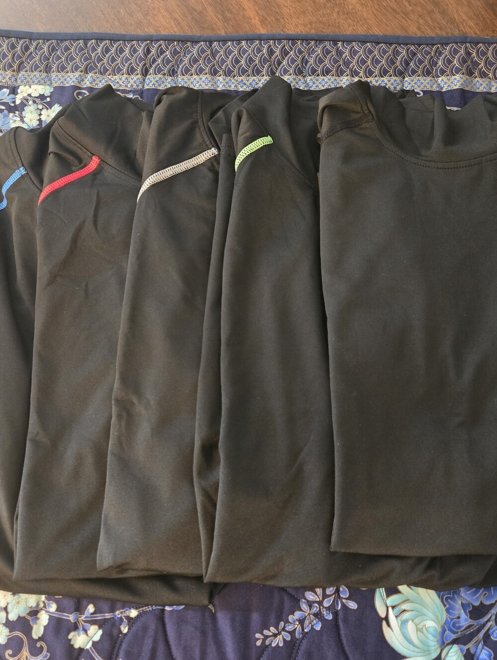 Bundle-5 Black Athletic Sz M L/Sl Athleisure Shirts, Various Colored Stitching - Picture 7 of 8